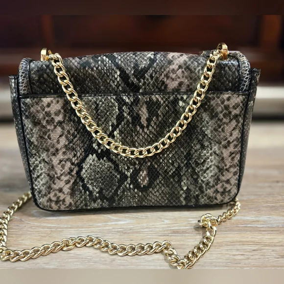 Victoria Secrets Purse - Picture 4 of 8